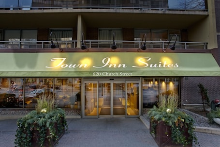 Town Inn Suites Toronto