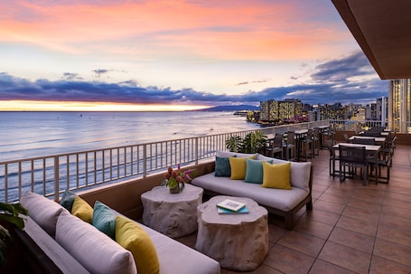 The Twin Fin Hotel