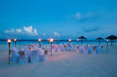Emporio Cancun Optional All Inclusive