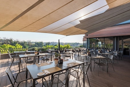 Aroma Lifestyle Hotel