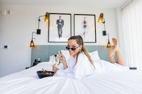 The Godfrey Hotel Hollywood